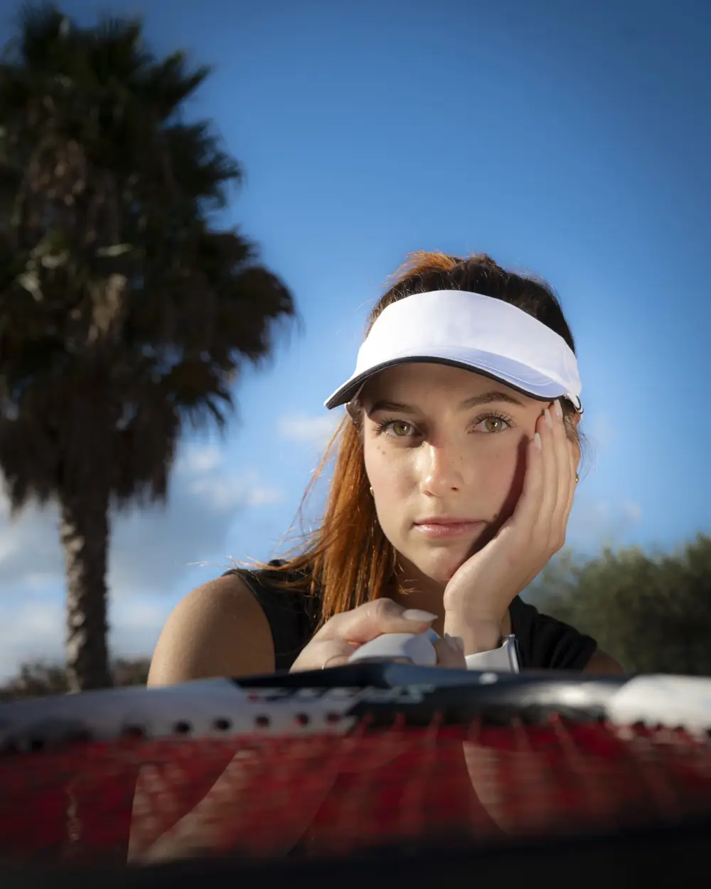 Resiliens — editoriale tennis, campo da gioco